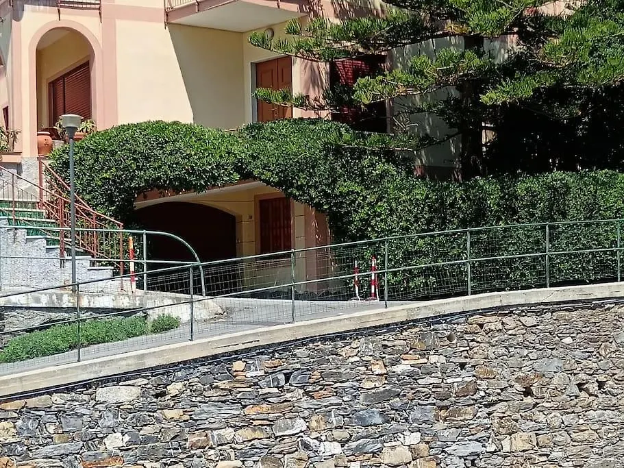 Marina Di Bardi Silvia'S Beach House Zoagli 0*,  Italy